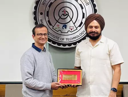 सेमीकंडक्टर के क्षेत्र में शोध को गति देने के लिए आईआईटी दिल्ली की नई पहल सेमीकंडक्टर के क्षेत्र में शोध को गति देने के लिए आईआईटी दिल्ली की नई पहल