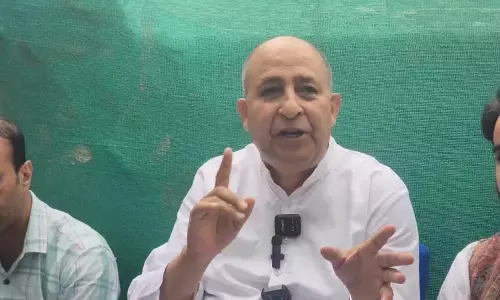 जम्मू-कश्मीर जेडीयू अध्यक्ष ने पार्टी में नए लोगों का स्वागत किया जम्मू-कश्मीर जेडीयू अध्यक्ष ने पार्टी में नए लोगों का स्वागत किया