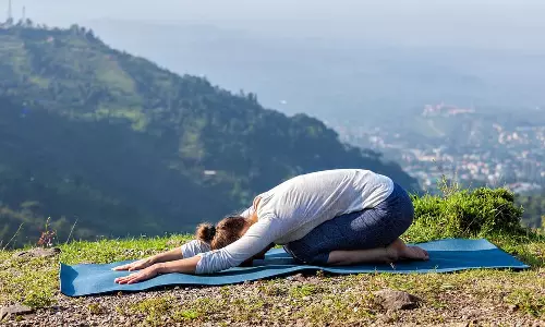 Yoga Tips: ज्यादा सोचने से होती है कई स्वास्थ्य समस्याएं, राहत पाने के लिए करें इन योगासनों का अभ्यास Yoga Tips: ज्यादा सोचने से होती है कई स्वास्थ्य समस्याएं, राहत पाने के लिए करें इन योगासनों का अभ्यास