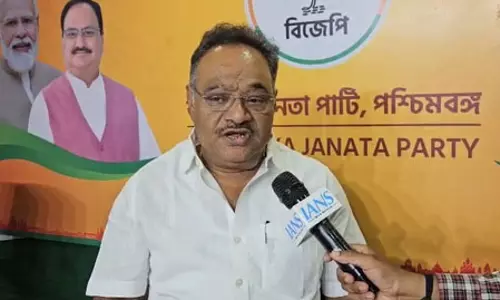 पश्चिम बंगाल में कानून-व्यवस्था पूरी तरह खत्म हो चुकी है : भाजपा सांसद समिक भट्टाचार्य पश्चिम बंगाल में कानून-व्यवस्था पूरी तरह खत्म हो चुकी है : भाजपा सांसद समिक भट्टाचार्य
