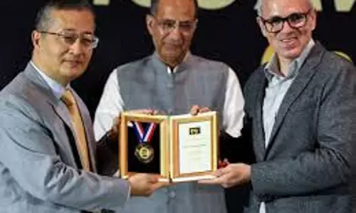 विदेश मंत्रालय कूटनीति से ट्रैवल एडवाइजरी हटाए: उमर अब्दुल्ला