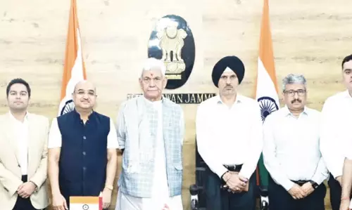 सरकार जम्मू-कश्मीर के औद्योगिक क्षेत्र की उन्नति के लिए प्रतिबद्ध: एलजी