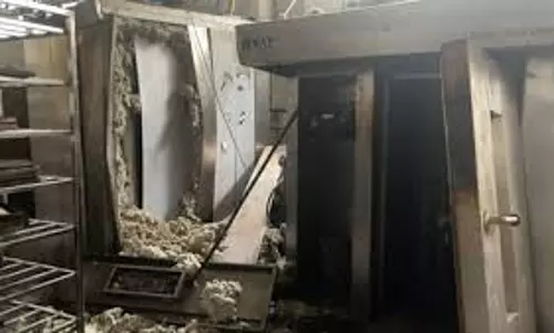Bareilly: बॉयलर ब्लास्ट से चंद्रहास की मौत, परिवार की उम्मीदें टूटीं