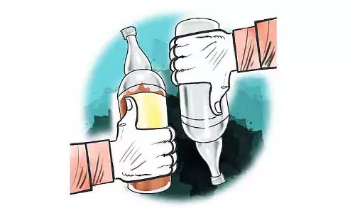 Liquor Scam: SIT अधिकारियों ने कासिरेड्डी की संपत्तियों पर छापेमारी की