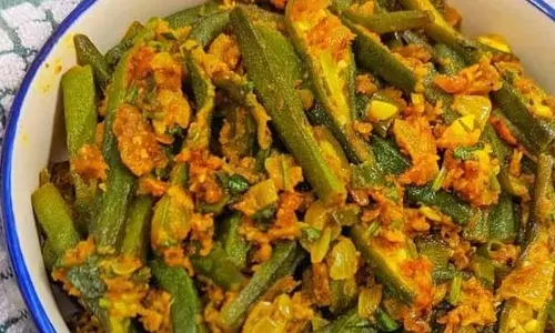 Bhindi Sabji: इस तरह बनाएं भिंडी Bhindi Sabji: इस तरह बनाएं भिंडी