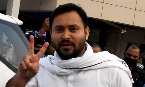 बिहार चुनाव: तेजस्वी यादव आज खड़गे से करेंगे गठबंधन पर चर्चा