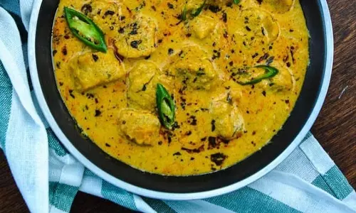 Recipe: घर पर आसानी से बनाएं ये गट्टे की सब्जी