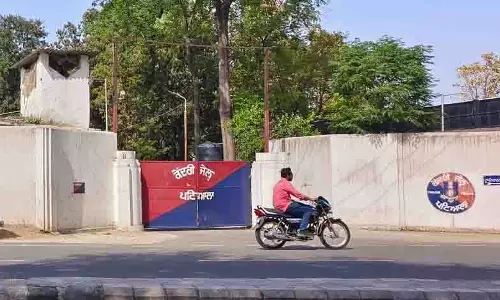 Patiala jail में कैदियों के लिए मोबाइल जैमर का परीक्षण, स्थानीय लोगों को नेट का नुकसान