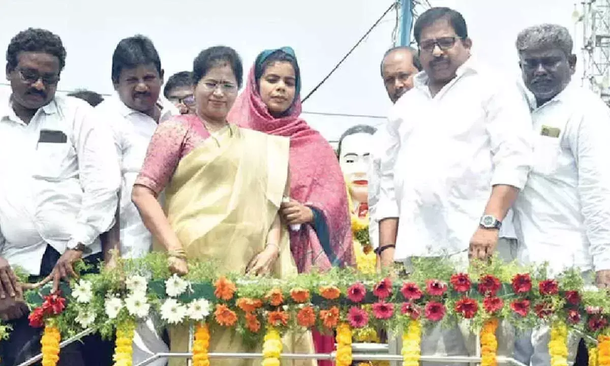Andhra: अम्बेडकर जयंती हर्षोल्लास से मनाई गई