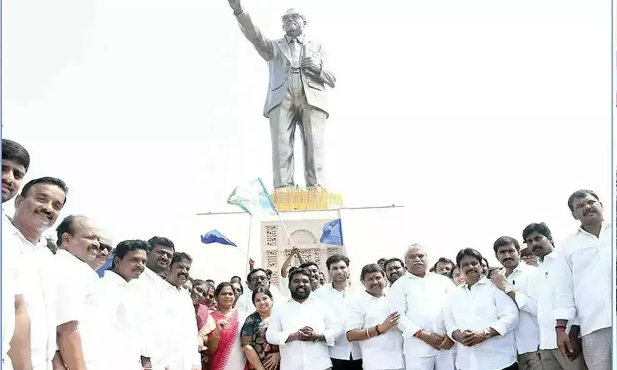 Government अंबेडकर स्मृति वनम को कमजोर करने की साजिश कर रही है