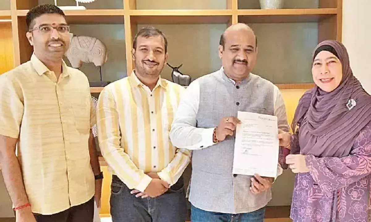 QIS के अध्यक्ष को यूसीएसआई विश्वविद्यालय से पोस्टडॉक्टरल फेलोशिप मिली QIS के अध्यक्ष को यूसीएसआई विश्वविद्यालय से पोस्टडॉक्टरल फेलोशिप मिली