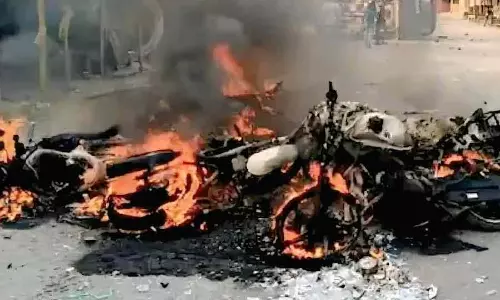 Bengal में वक्फ विरोधी प्रदर्शनों के मद्देनजर मुर्शिदाबाद में हुई हिंसा पर संपादकीय