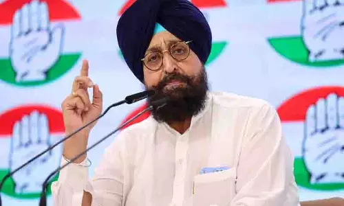प्रताप बाजवा के खिलाफ FIR विपक्ष की आवाज दबाने की कोशिश: Balwinder Singh Dhaliwal प्रताप बाजवा के खिलाफ FIR विपक्ष की आवाज दबाने की कोशिश: Balwinder Singh Dhaliwal