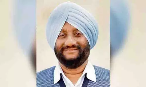 48,000 करोड़ रुपये के पर्ल एग्रो घोटाले में आप MLA के मोहाली स्थित घर पर छापेमारी 48,000 करोड़ रुपये के पर्ल एग्रो घोटाले में आप MLA के मोहाली स्थित घर पर छापेमारी