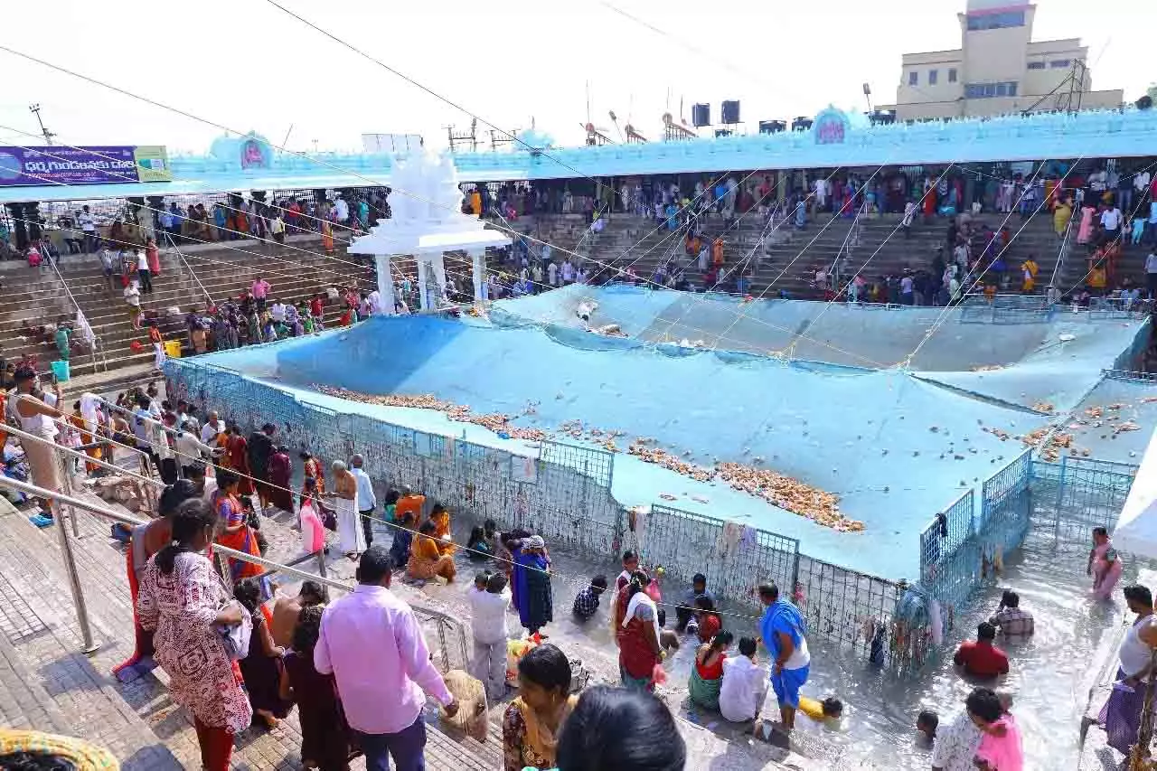 AP: वेमुलावाड़ा मंदिर विस्तार कार्य 15 जून से शुरू होगा AP: वेमुलावाड़ा मंदिर विस्तार कार्य 15 जून से शुरू होगा