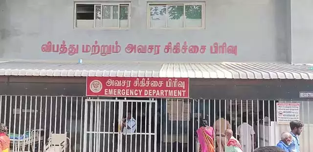 प्यार करने से इंकार एक युवक ने छात्रा को चाकू घोंपकर गला रेत दिया प्यार करने से इंकार एक युवक ने छात्रा को चाकू घोंपकर गला रेत दिया