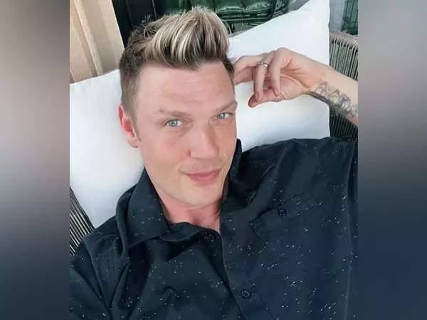 Nick Carter पर महिला का यौन उत्पीड़न करने का आरोप: मुकदमा Nick Carter पर महिला का यौन उत्पीड़न करने का आरोप: मुकदमा