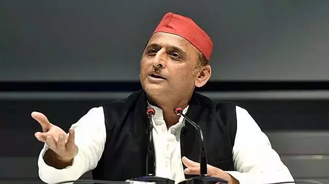 अखिलेश यादव ने फिर अमित शाह को पत्र लिखकर NSG सुरक्षा मांगी अखिलेश यादव ने फिर अमित शाह को पत्र लिखकर NSG सुरक्षा मांगी