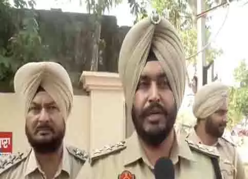 पंजाब पुलिस को अमृतपाल सिंह के सहयोगी पपलप्रीत की 18 April तक हिरासत मिली पंजाब पुलिस को अमृतपाल सिंह के सहयोगी पपलप्रीत की 18 April तक हिरासत मिली