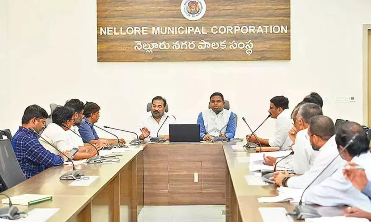 Andhra: पोडालाकुर सड़क का काम युद्ध स्तर पर पूरा करें: विधायक Andhra: पोडालाकुर सड़क का काम युद्ध स्तर पर पूरा करें: विधायक
