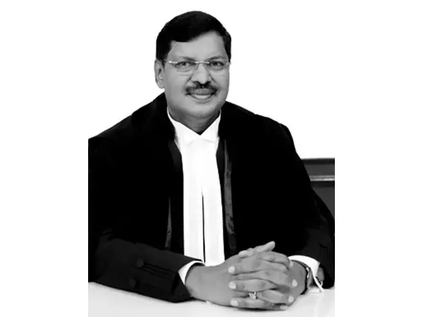 भारत के अगले मुख्य न्यायाधीश के रूप में न्यायमूर्ति B.R. गवई की सिफारिश भारत के अगले मुख्य न्यायाधीश के रूप में न्यायमूर्ति B.R. गवई की सिफारिश