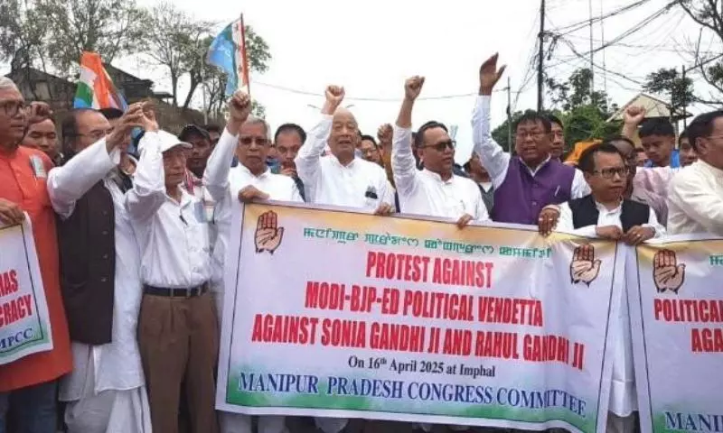 Manipur में केएनए नेता हमले से बाल-बाल बचे, हमलावरों को आत्मसमर्पण की चेतावनी दी Manipur में केएनए नेता हमले से बाल-बाल बचे, हमलावरों को आत्मसमर्पण की चेतावनी दी