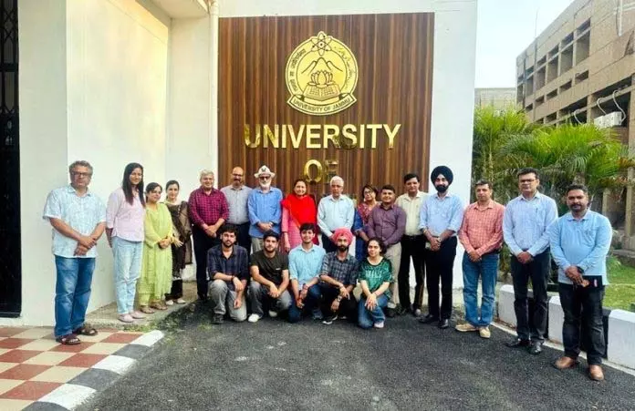 JU ने अनुसंधान निधि पहुंच को बढ़ावा देने के लिए शोध सहायक ऐप लॉन्च किया JU ने अनुसंधान निधि पहुंच को बढ़ावा देने के लिए शोध सहायक ऐप लॉन्च किया