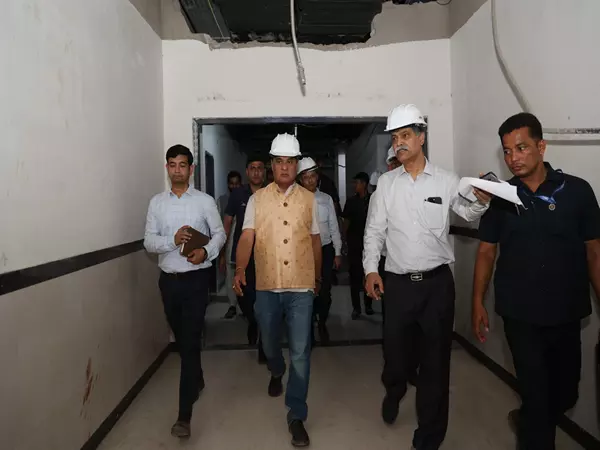 असम सरकार GMCH को देश के सबसे बड़े अस्पतालों में से एक बनाने की योजना बना रही: CM असम सरकार GMCH को देश के सबसे बड़े अस्पतालों में से एक बनाने की योजना बना रही: CM