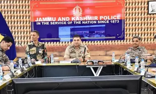 IGP कश्मीर ने आगामी कार्यक्रमों से पहले सुरक्षा तैयारियों की समीक्षा की