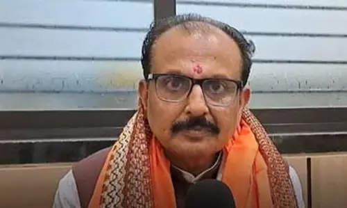 सपा अपना रही डिवाइड एंड रूल की नीति : रघुराज सिंह सपा अपना रही डिवाइड एंड रूल की नीति : रघुराज सिंह