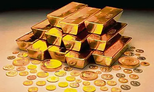 सोना 96,450 रुपये के सर्वकालिक उच्च स्तर पर पहुंचा, चांदी 2,500 रुपये चढ़ी