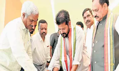 सीएम रेवंत ने विधायकों से कहा- मंत्रिमंडल विस्तार की बात निरर्थक, AICC का फैसला अंतिम