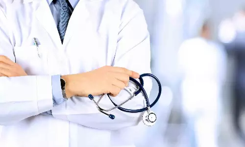 Telangana के सरकारी अस्पताल स्टाफ की कमी से जूझ रहे