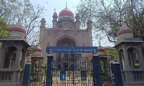 Telangana HC ने मणिकोंडा जागीर में अवैध निर्माण को लेकर GHMC-HMDA को फटकार लगाई