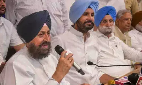 हमारे बच्चे अपनी ज़मीन बेचकर विदेश जा रहे, कई नशे के आदी हो गए: Pratap Bajwa