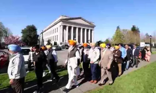 पहली बार Sikhs ने वाशिंगटन के ओलंपिया शहर में स्टेट कैपिटल में बैसाखी मनाई