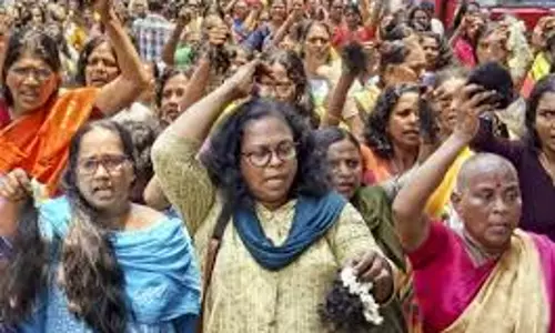 Asha कार्यकर्ता 65वें दिन भी डटी रहीं, वेतन वृद्धि तक जारी रहेंगी हड़ताल Asha कार्यकर्ता 65वें दिन भी डटी रहीं, वेतन वृद्धि तक जारी रहेंगी हड़ताल