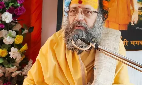 भक्ति का पता विपत्तियों में ही चलता है : आचार्य झम्मन शास्त्री भक्ति का पता विपत्तियों में ही चलता है : आचार्य झम्मन शास्त्री