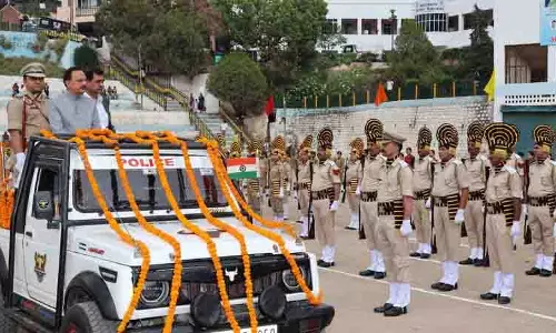 ग्रामीण अर्थव्यवस्था को मजबूत करने की जरूरत: Chauhan ग्रामीण अर्थव्यवस्था को मजबूत करने की जरूरत: Chauhan