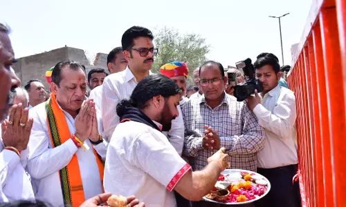 Bikaner: केशरदेसर जाटान में पंचायत समिति स्तरीय नंदी गौशाला का गोपालन मंत्री ने किया शुभारंभ Bikaner: केशरदेसर जाटान में पंचायत समिति स्तरीय नंदी गौशाला का गोपालन मंत्री ने किया शुभारंभ