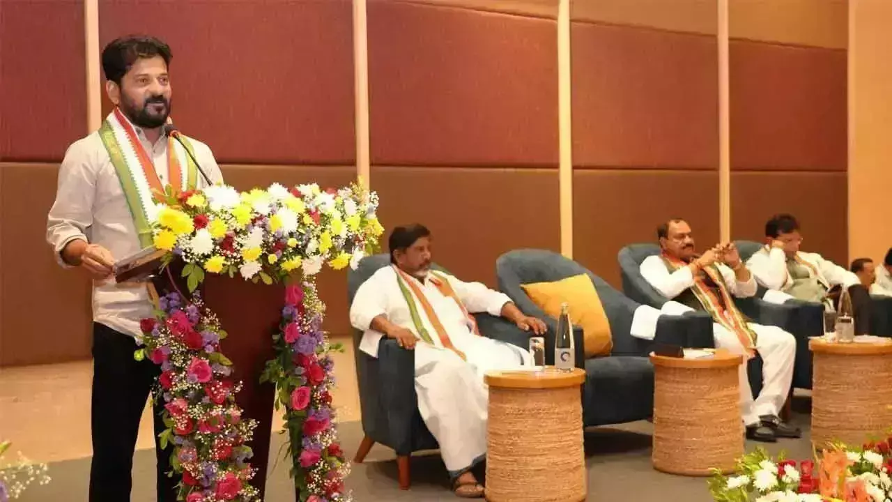 Telangana: कांग्रेस मंत्रिमंडल विस्तार में सीटों की भारी किल्लत Telangana: कांग्रेस मंत्रिमंडल विस्तार में सीटों की भारी किल्लत