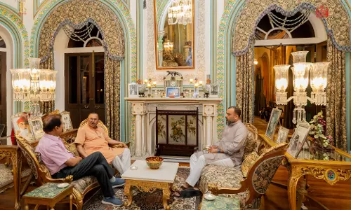 Jaipur: विधानसभा अध्यक्ष देवनानी पहुंचे उदयपुर Jaipur: विधानसभा अध्यक्ष देवनानी पहुंचे उदयपुर