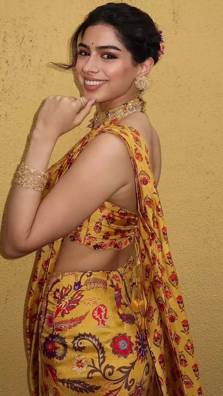 खुशी कपूर का साड़ी अवतार