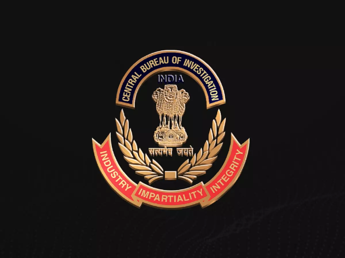 दुर्गेश पाठक के घर सीबीआई की रेड, आम आदमी पार्टी ने भाजपा पर साधा निशाना दुर्गेश पाठक के घर सीबीआई की रेड, आम आदमी पार्टी ने भाजपा पर साधा निशाना