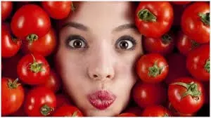 Beauty Tips: टमाटर के साथ चेहरे पर लगाएं ये 2 चीजें, जवां त्वचा के साथ पाएं गुलाबी निखार Beauty Tips: टमाटर के साथ चेहरे पर लगाएं ये 2 चीजें, जवां त्वचा के साथ पाएं गुलाबी निखार