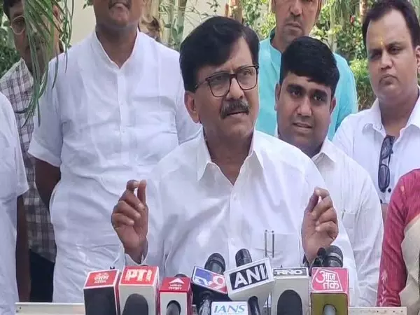 Sanjay Raut ने मुख्यमंत्री बनर्जी का समर्थन किया Sanjay Raut ने मुख्यमंत्री बनर्जी का समर्थन किया