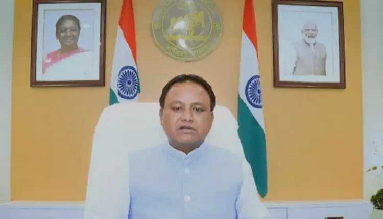 Odisha सरकार ने ओडिशा स्पेशल स्ट्राइक फोर्स के जवानों का वेतन बढ़ाया, यहां देखें विवरण Odisha सरकार ने ओडिशा स्पेशल स्ट्राइक फोर्स के जवानों का वेतन बढ़ाया, यहां देखें विवरण