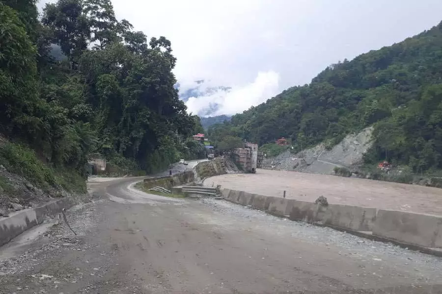 18-19 अप्रैल को NH 10 के 52 किलोमीटर हिस्से पर मरम्मत कार्य, यातायात बाधित होने की आशंका 18-19 अप्रैल को NH 10 के 52 किलोमीटर हिस्से पर मरम्मत कार्य, यातायात बाधित होने की आशंका