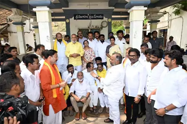 तिरुपति: गौशालाओं के खिलाफ YSRCP के आरोप तिरुपति: गौशालाओं के खिलाफ YSRCP के आरोप