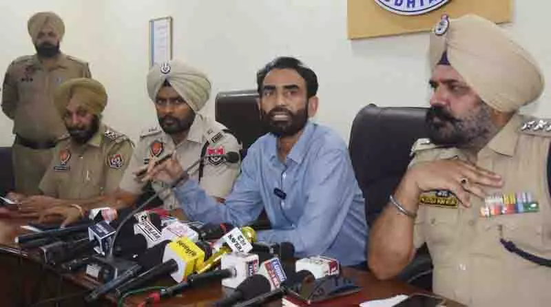 Ludhiana: अपहृत नाबालिग लड़की को बचाया गया, बिहार निवासी पुलिस के शिकंजे में Ludhiana: अपहृत नाबालिग लड़की को बचाया गया, बिहार निवासी पुलिस के शिकंजे में